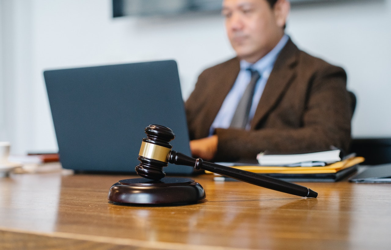 What are the top 12 perks to being a lawyer?